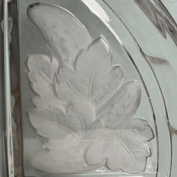 Vintage Indiana Glass Etched Frosted 5 Section Divided Serving Plate 10.25" - Picture 5 of 8